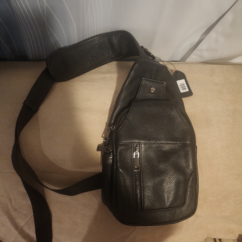 Black Leather Men's Sling Bag